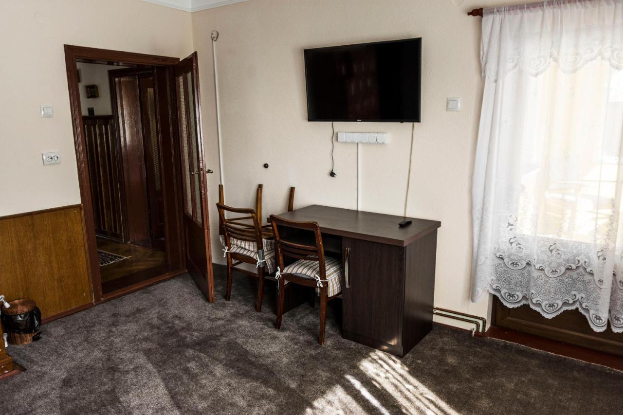 Casa Comfort Campulung Moldovenesc Ngoại thất bức ảnh